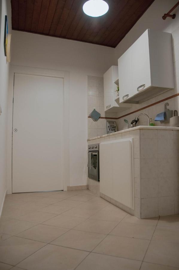 Ideisini'S Apartment 팔레르모 외부 사진