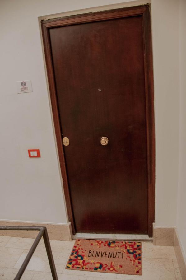 Ideisini'S Apartment 팔레르모 외부 사진